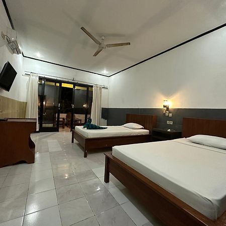 غيلي تراوانغان Creative Bungalow Beach Front المظهر الخارجي الصورة