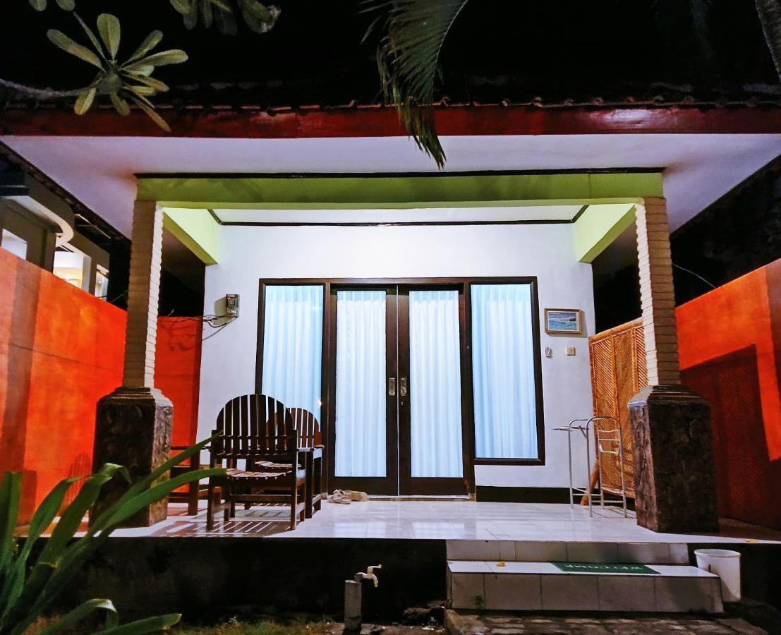 غيلي تراوانغان Creative Bungalow Beach Front المظهر الخارجي الصورة